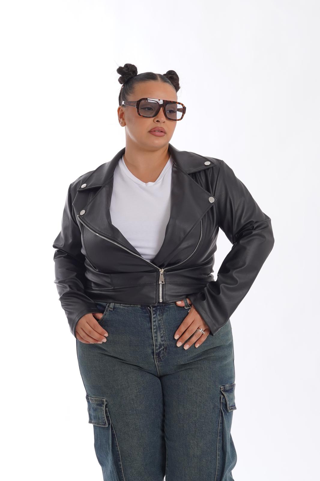 Chiodo in ecopelle nero