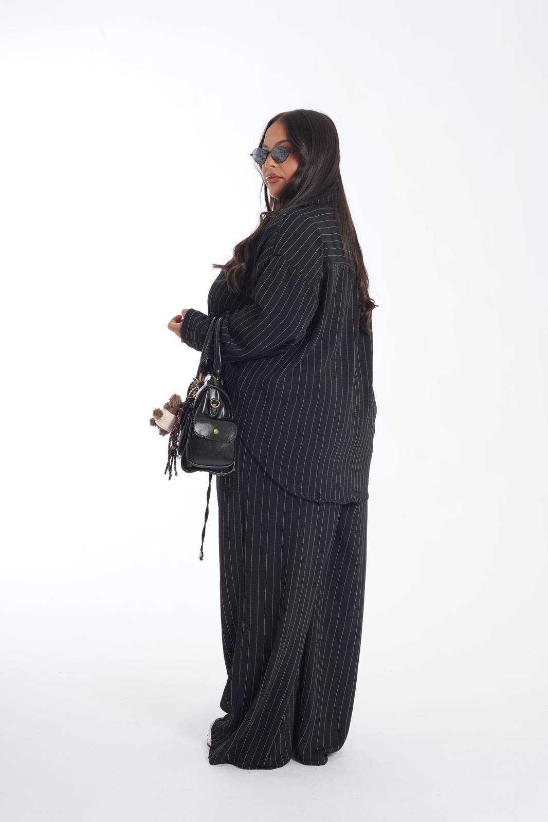 Coordinato gessato Venere nero