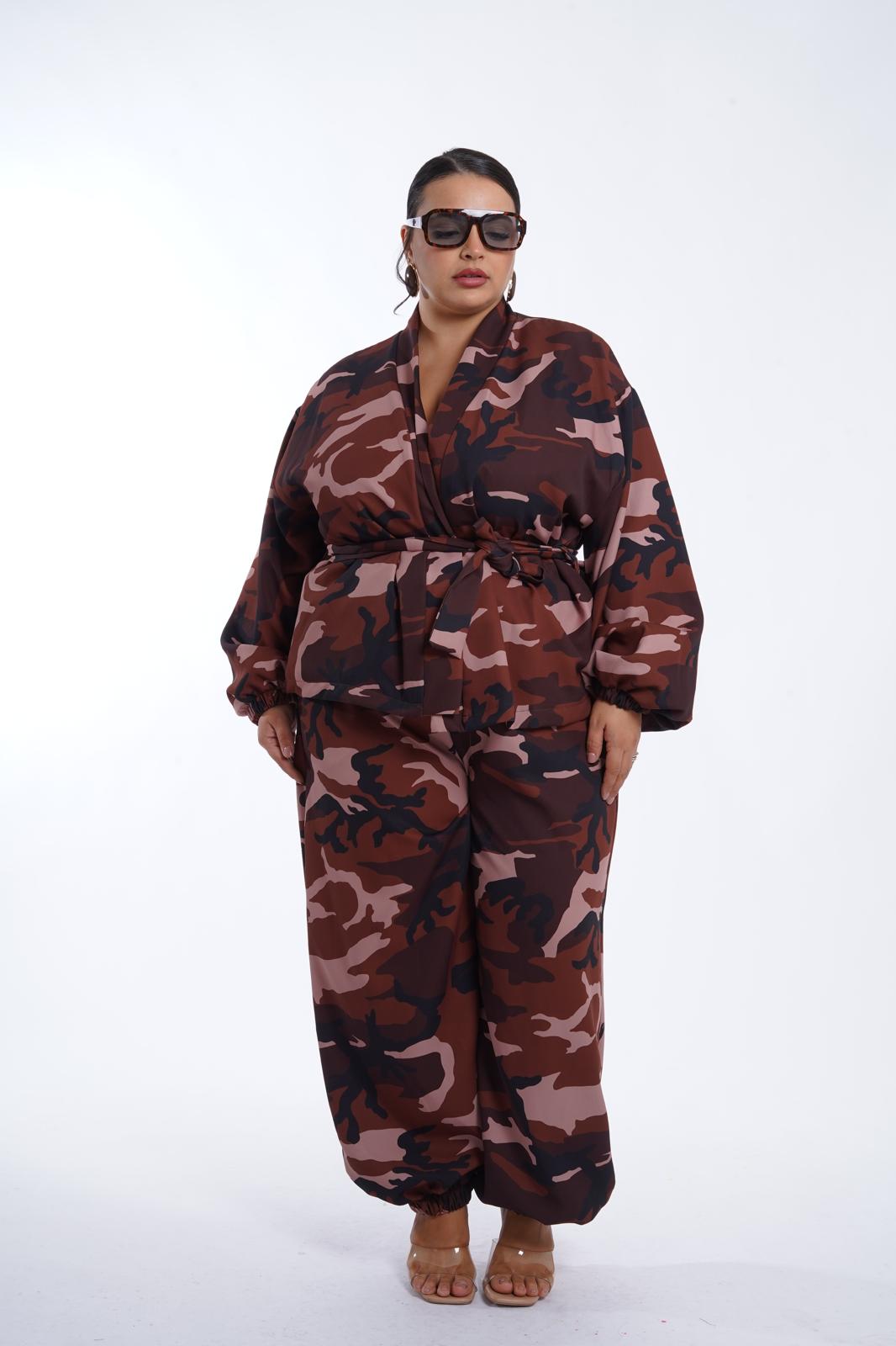 Pantalone mimetico marrone