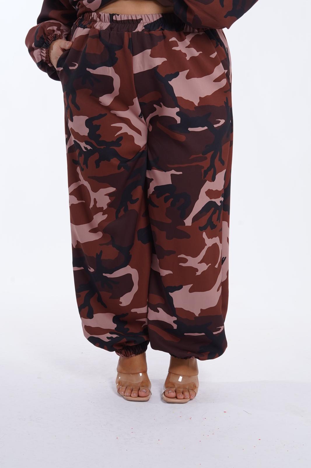 Pantalone mimetico marrone