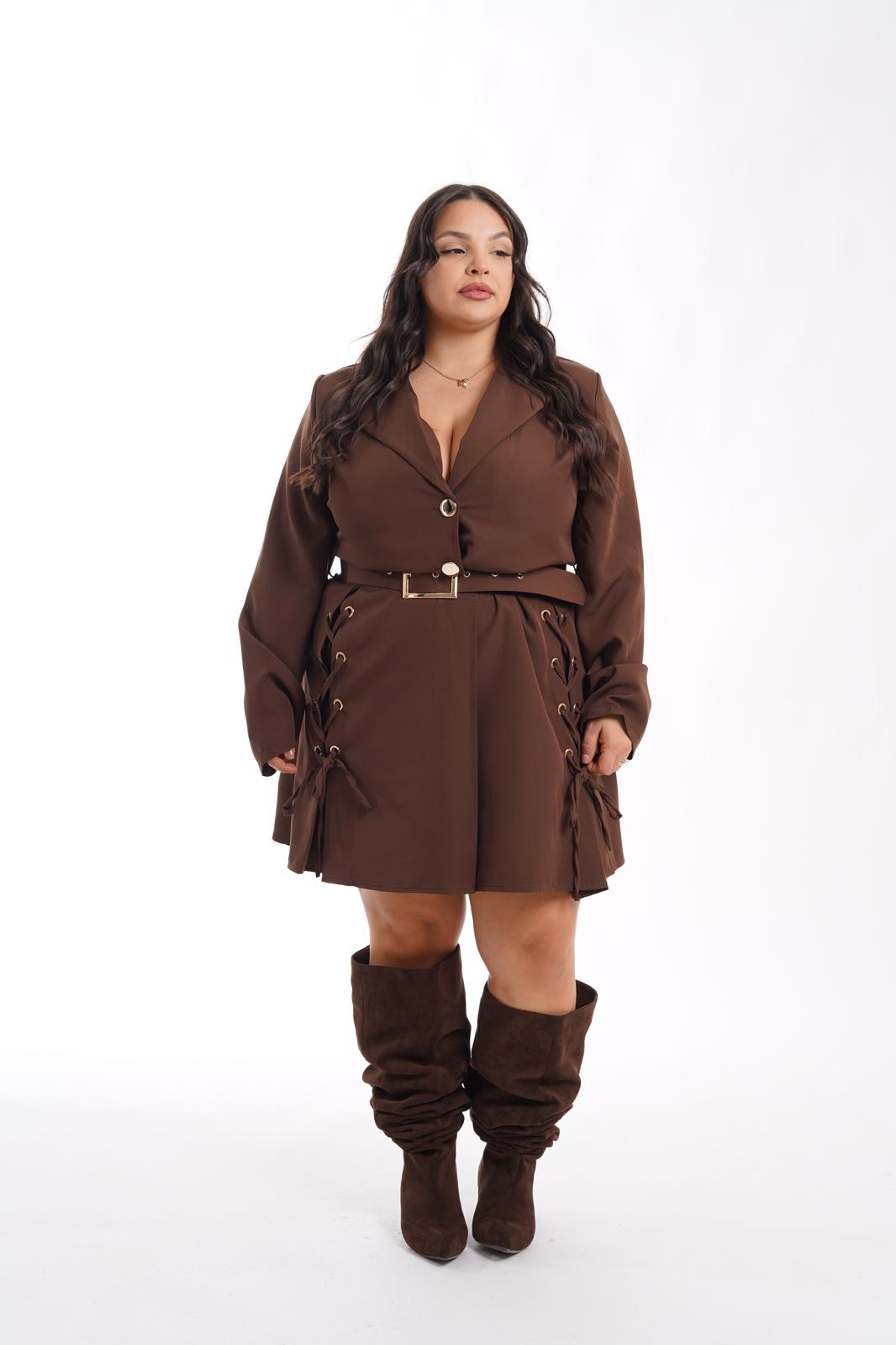 Dress Antonia con stringhe marrone