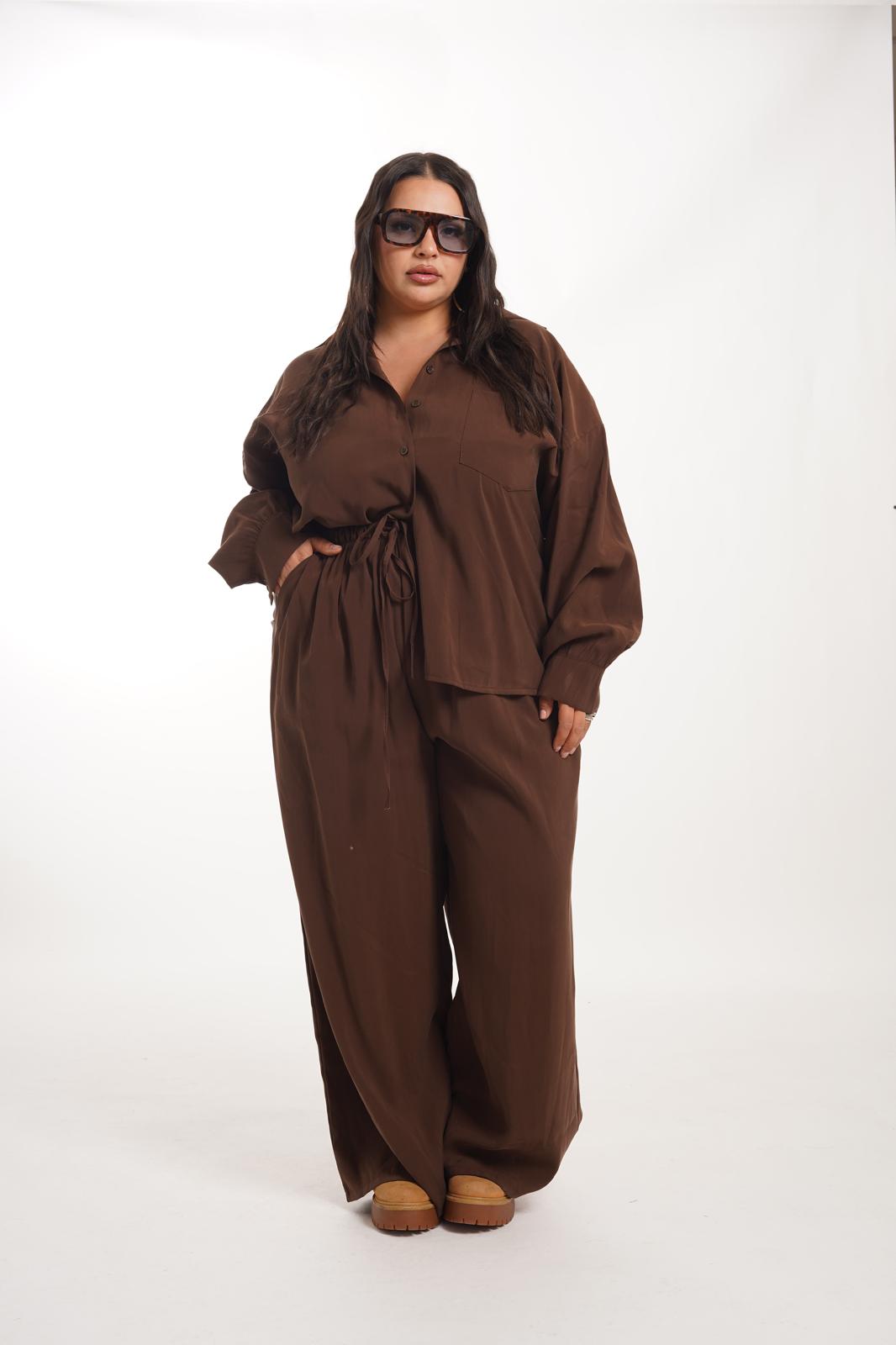 Coordinato Rihanna Marrone