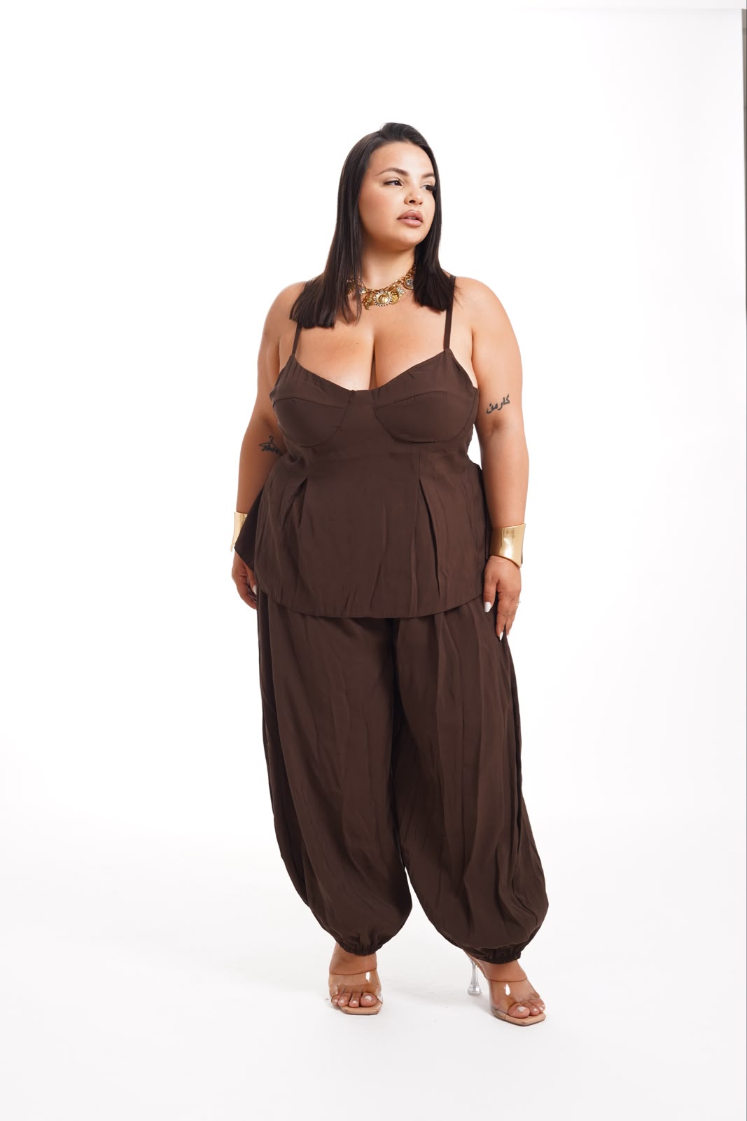 Coordinato Amira Marrone
