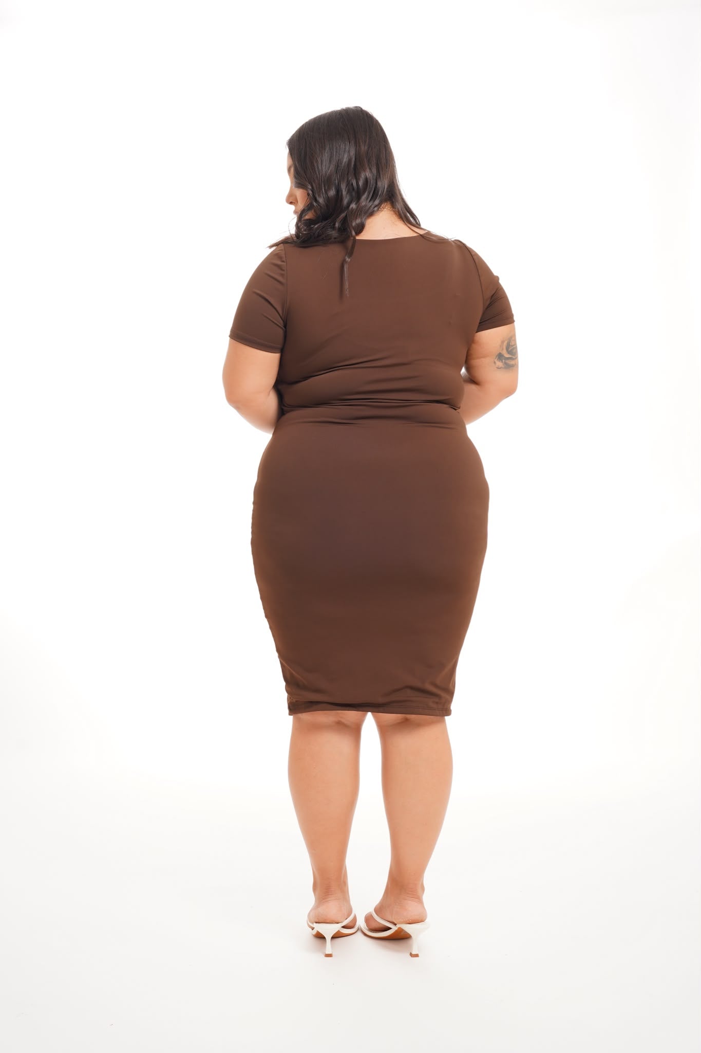 Dress Simply Marrone