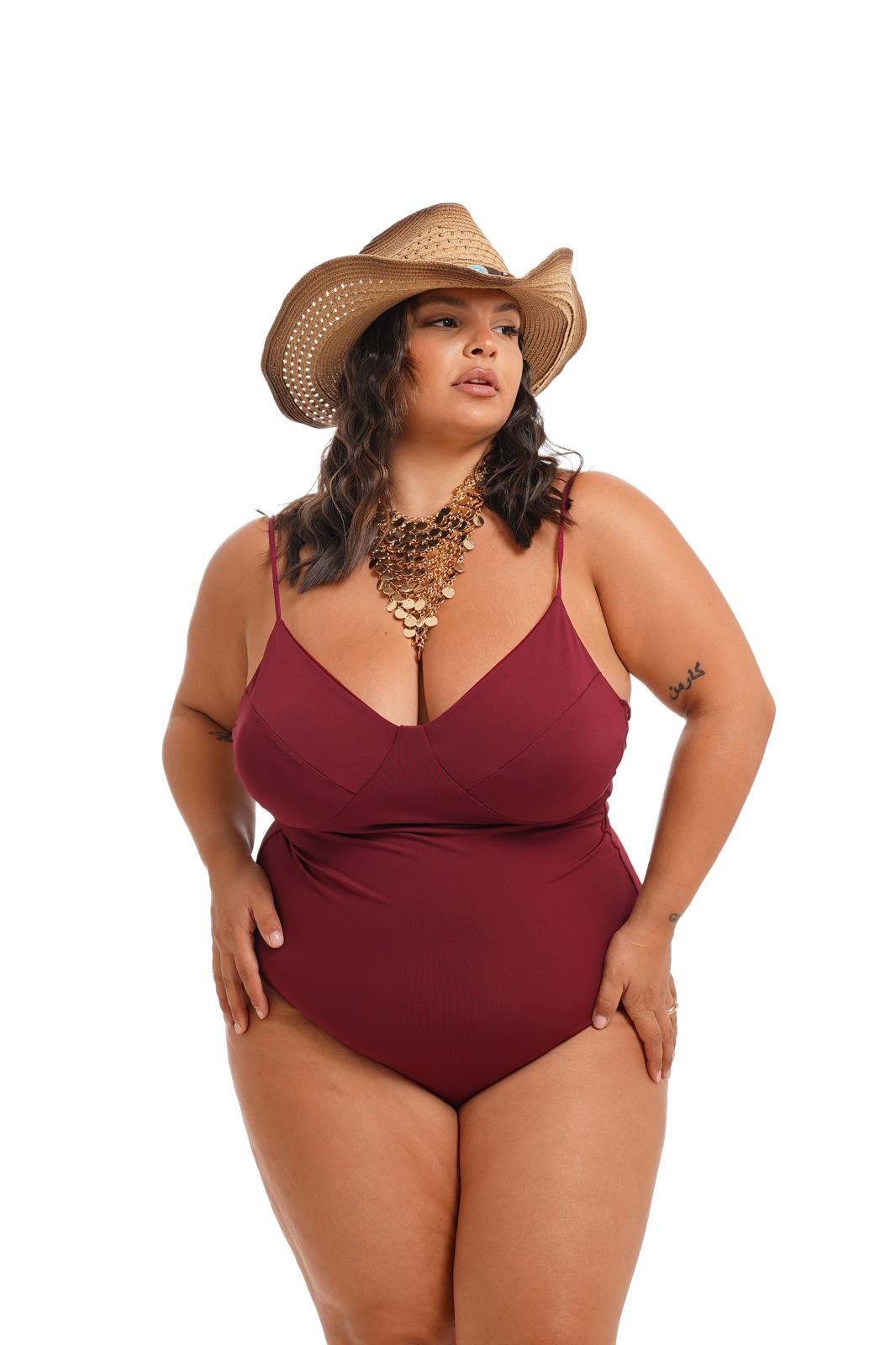 Costume Caila Bordeaux