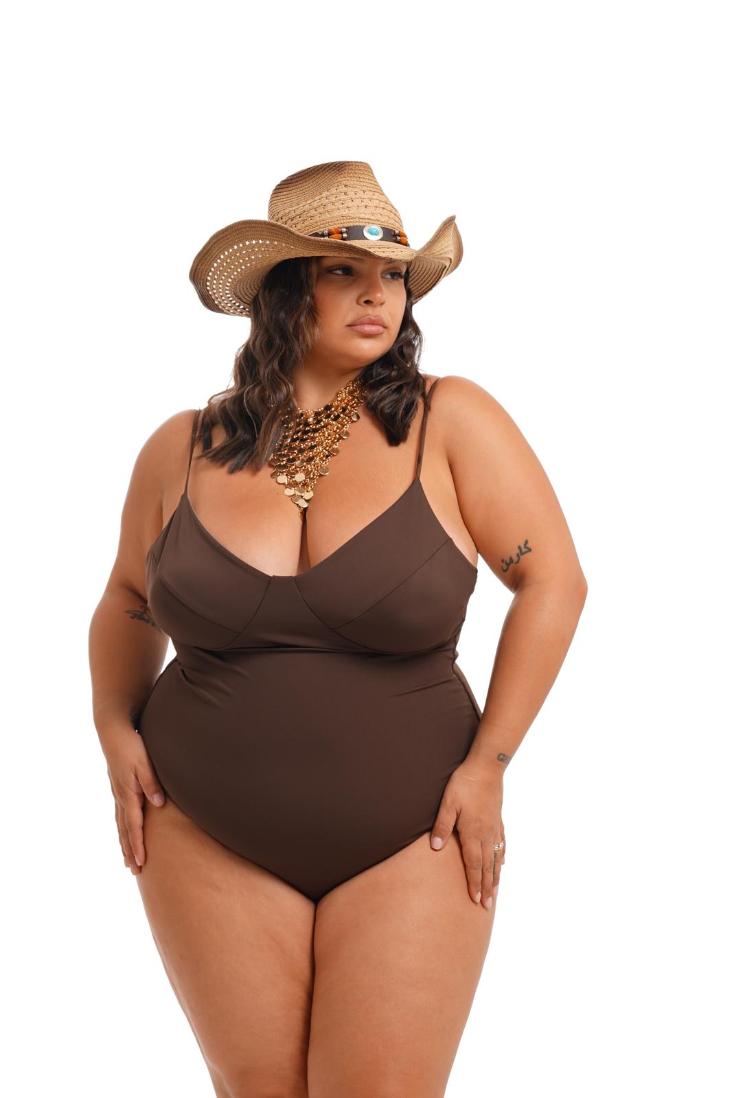 Costume Caila Marrone