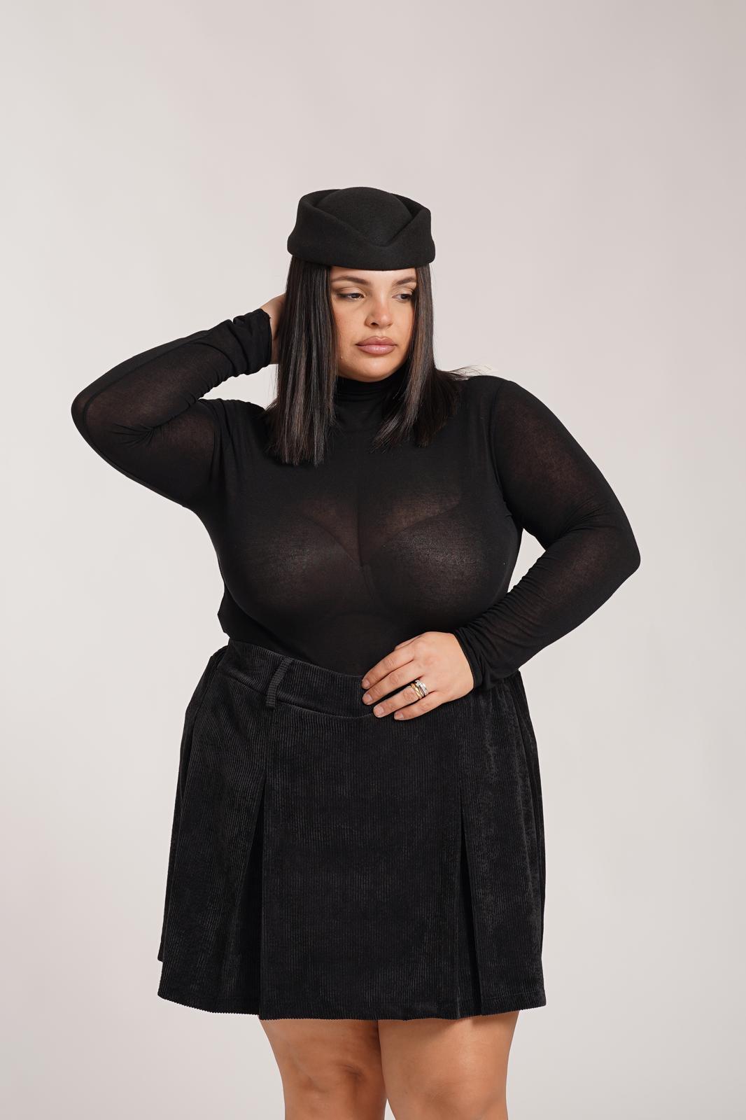 Maglia In Cashmere Collo Alto Nero